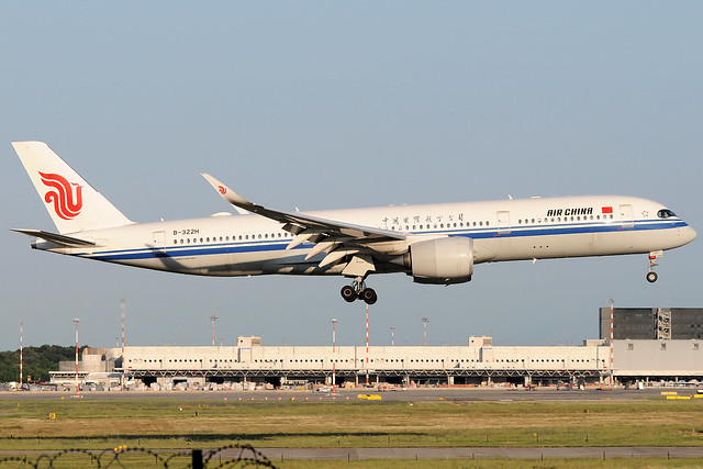 B-322H - Airbus A350-941 - Air China @ MXP
