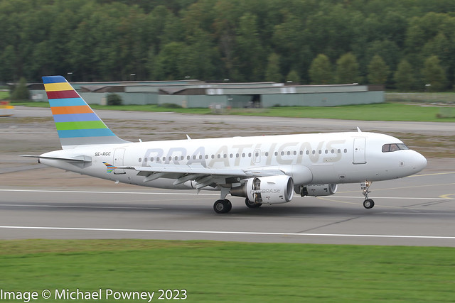 SE-RGC - 2008 build Airbus A319-112, arriving on Runway 30 at Bromma