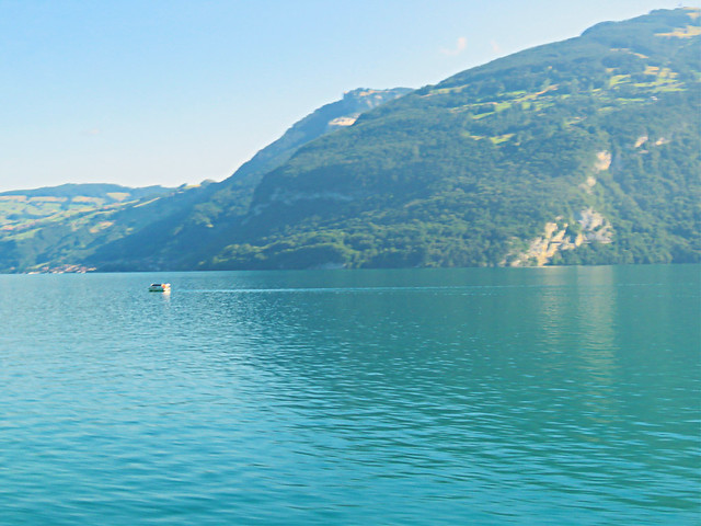 Lake Brienz (1 of 2)