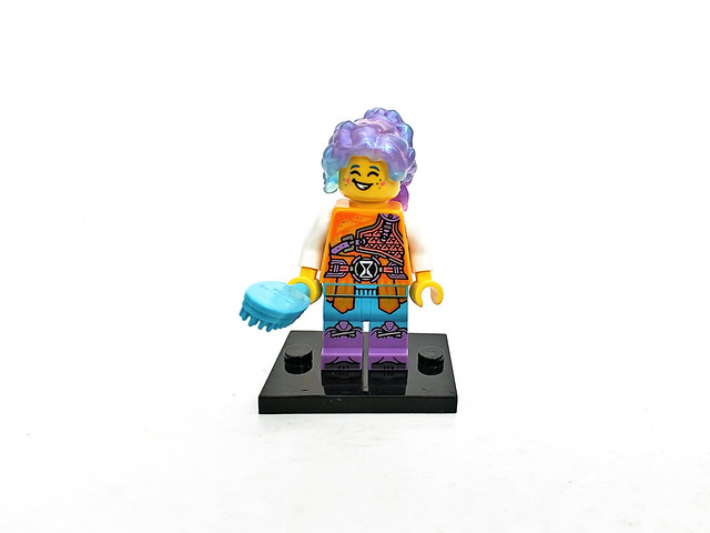LEGO Dreamzzz 71459 Stable of Dream Creatures [Review] - The Brothers Brick