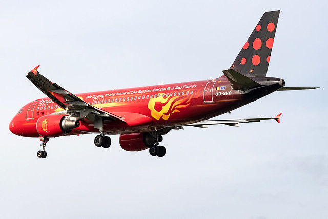 OO-SNO Brussels Airlines Red Devils Special Livery A320-200 Manchester Airport