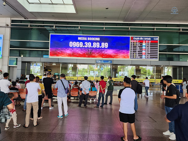 Ho Chi Minh Tan Son Nhat International Airport arrival exit