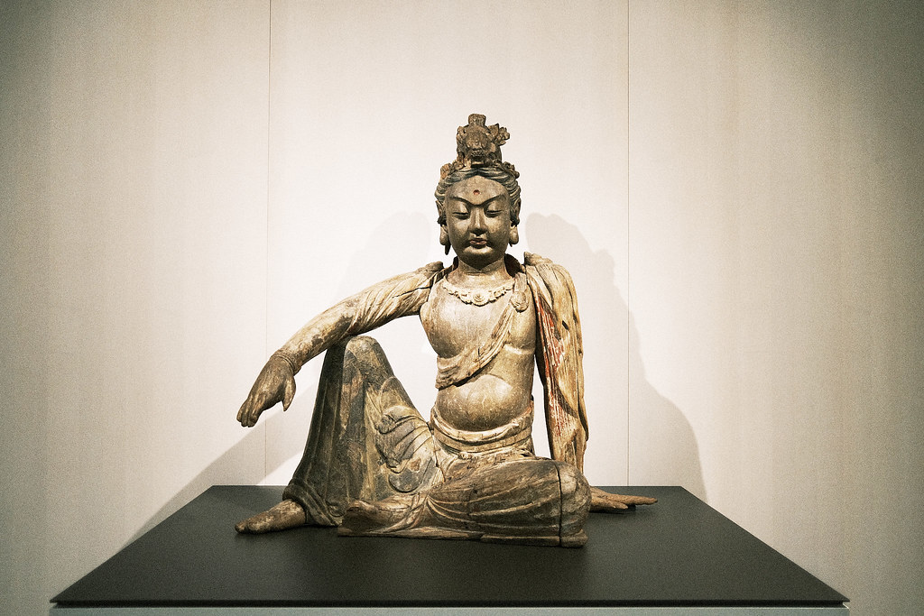 Bodhisattva Avalokiteshvara in Water Moon form