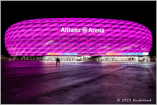Allianz Arena lit up in pink [Explored]