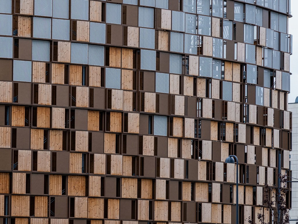 The front of Timber House - a parking garage in Copenhagen’s new urban area 