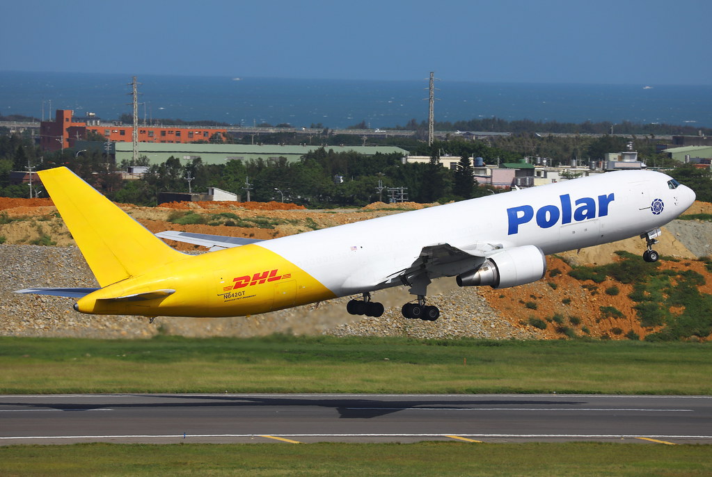 Polar Air Cargo (DHL) Boeing 767-3Y0ER(BDSF) N642GT