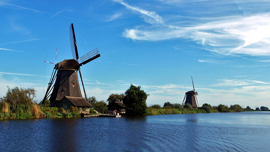 Les moulins de Kinderdijk près de Rotterdam + ajouts 53262646451_c0285ac2e1_b
