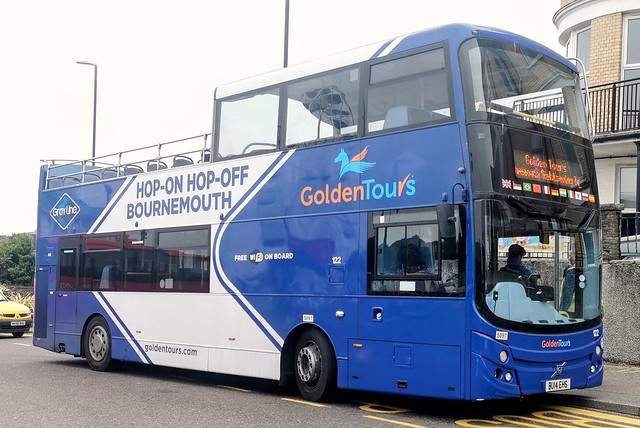 Golden Tours/Yellow Buses 122/5097 is parked at Bournemouth Pier while on a break from touring around Bournemouth. - BU14 EHS - 28th April 2022