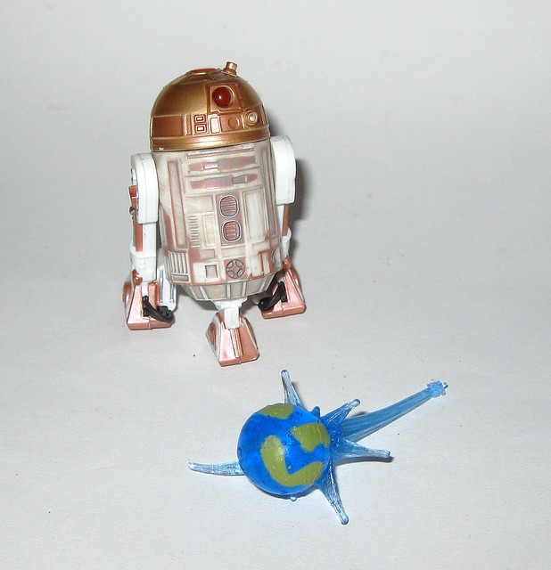 r4-g9 astromech star wars revenge of the sith basic action figures sneak preview 4 of 4 2005 hasbro a