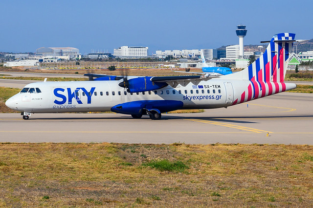 SKY Express / ATR76 / SX-TEM / LGAV