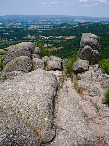 Les Rochers du Carnaval, Signal d'Uchon: intriguing granite boulders with a spectacular view by Tijs Michels, 17-06-2023 13:20:14uchon chaosgranitiques graniteboulders graniterocks granite boulders rocks view c