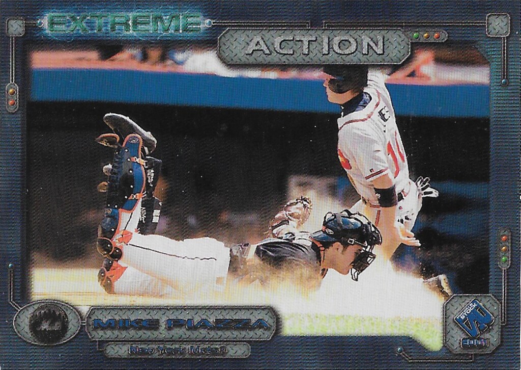 Jones, Andruw - 2001 Pacific Private Stock Extreme Action #12 (cameo with Mike Piazza)