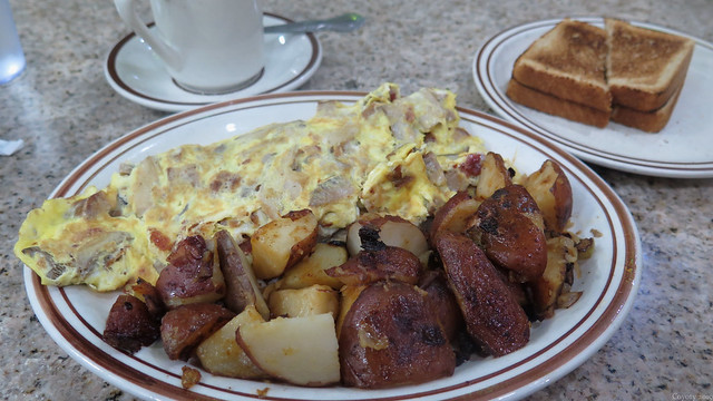 Mushroom Omelet with Home Fries, Toast, and Coffee