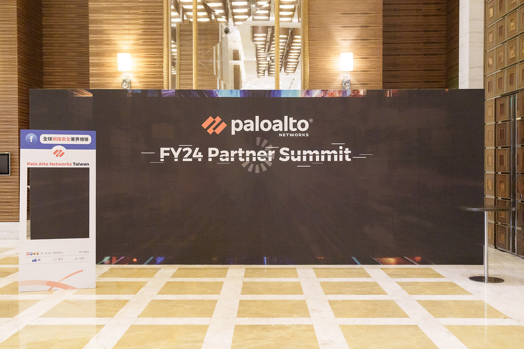 [活動攝影]FY24 Partner Summit-最專業的團隊完成每場完美活動攝影，拍的不只好更要快! #即拍即印