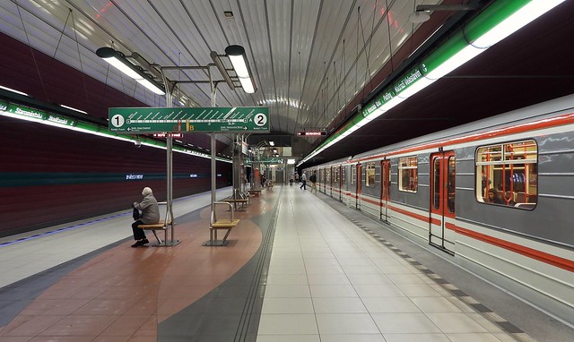 2023-10-06 Subway Station 'Bořislavka' in Prague