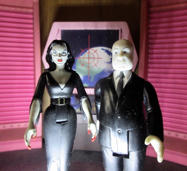 2023 Vampira Horror Host of the 1950s Super7 Figure Plan 9 From Outer Space 2773