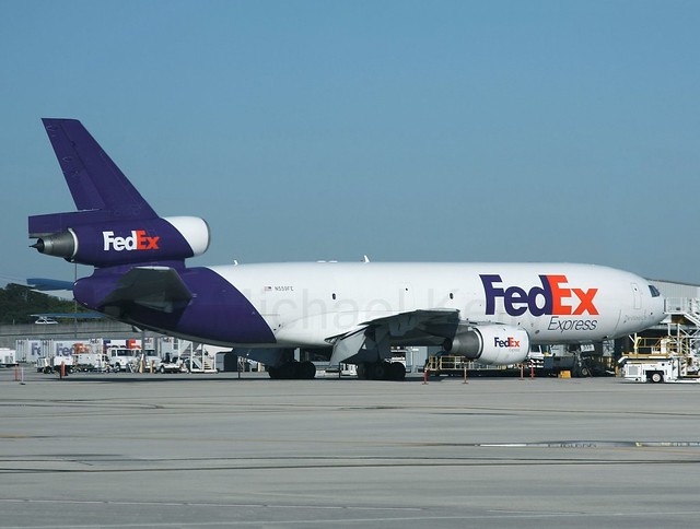FedEx                            McDonnell Douglas DC-10                                          N559FE