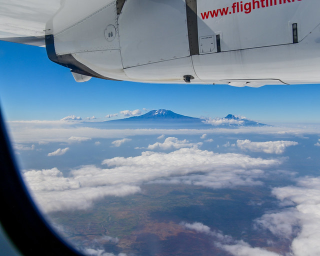 Vistas del Kilimanjaro desde el avión