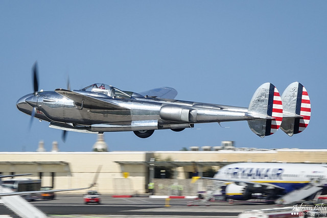 The Flying Bulls --- Lockheed P-38L Lightning --- N25Y