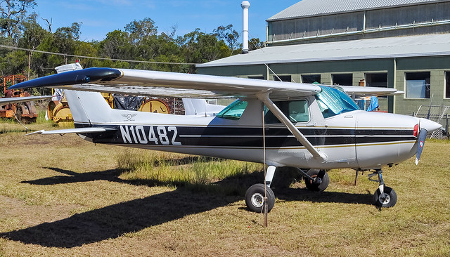 N10482 Cessna 150L