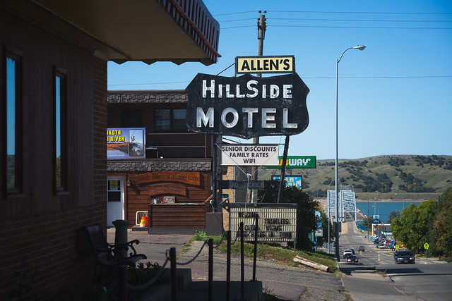 Allen's Hillside Motel