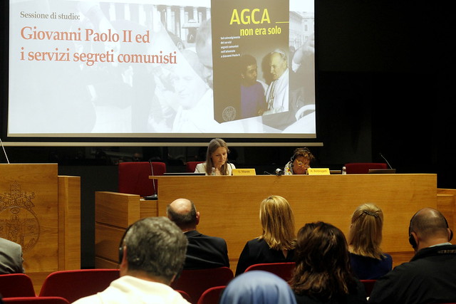 Sesja naukowa „Jan Paweł II i komunistyczne służby specjalne”, zorganizowana przez IPN, Fundację Jana Pawła II oraz Uniwersytet Gregoriański – Rzym, 18 października 2023 r.
