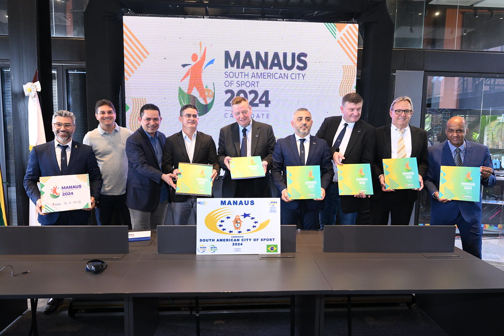 24.10.23 - Prefeito recebe Parlamento Europeu e entrega dossiê da candidatura de Manaus a ‘Cidade Sul-Americana do Desporto’