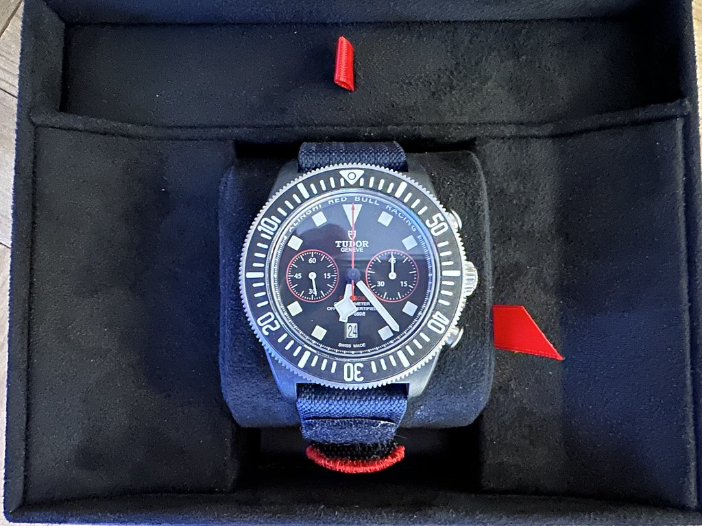 Tudor Pelagos FXD & FXD Chrono "Alinghi Red Bull Racing Edition” : infos, liens - Page 8 53282926729_415afe32f9_b
