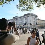 Photographing Buckingham Palace Tourist Attraction London
