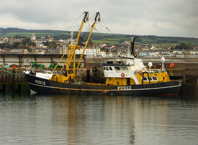 PZ512 Beam Trawler 