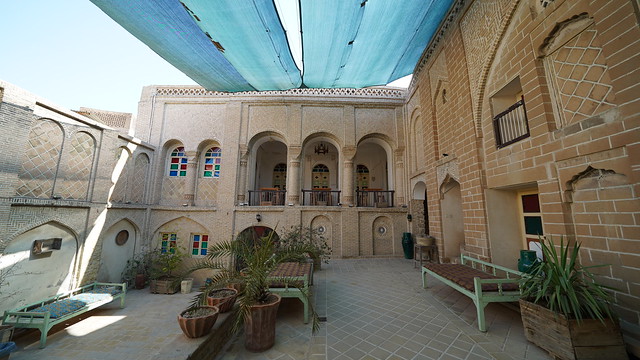 Shushtar Historical House Hotel