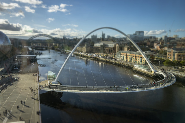 Gateshead Millennium Bridge, Newcastle