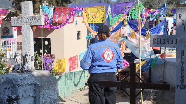 Cementerios de Tlajomulco listos para celebración de Día de Muertos