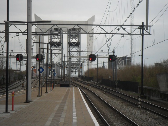 Dutch Railways - Zwijndrechtse Bridge - Euro-Rail20140087