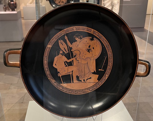 Kylix, Hephaistos übergibt Thetis die Waffen für Achill, Vulci, ca 490-480 v. Chr., Altes Museum, Antikensammlung, Berlin