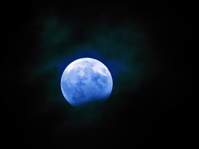 Magic Moon partial lunar eclipse