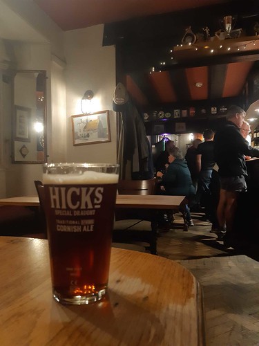 Hicks at The Old Inn, Mullion
