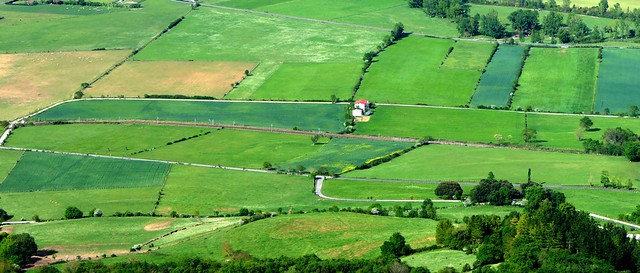 Orduña (Bizkaia, País Vasco, Sp) –  El verde valle