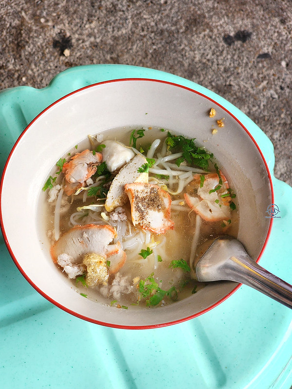 boat noodles bangkok clear soup