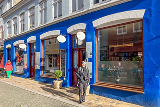 Künstler-Café in der Husumer Neustadt-Gasse (Mo/Di geschlossen)