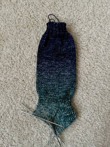 Faded slouchy sock