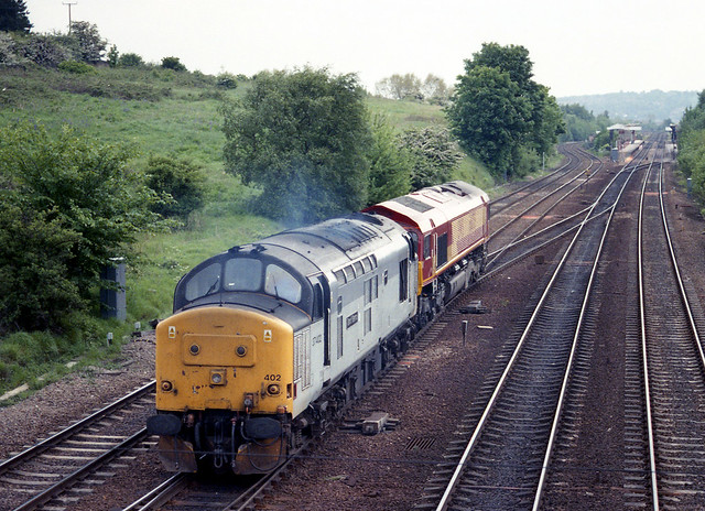 66 075 and 37 402 swing accross to the Up Main at Chesterfield 18.05.1999