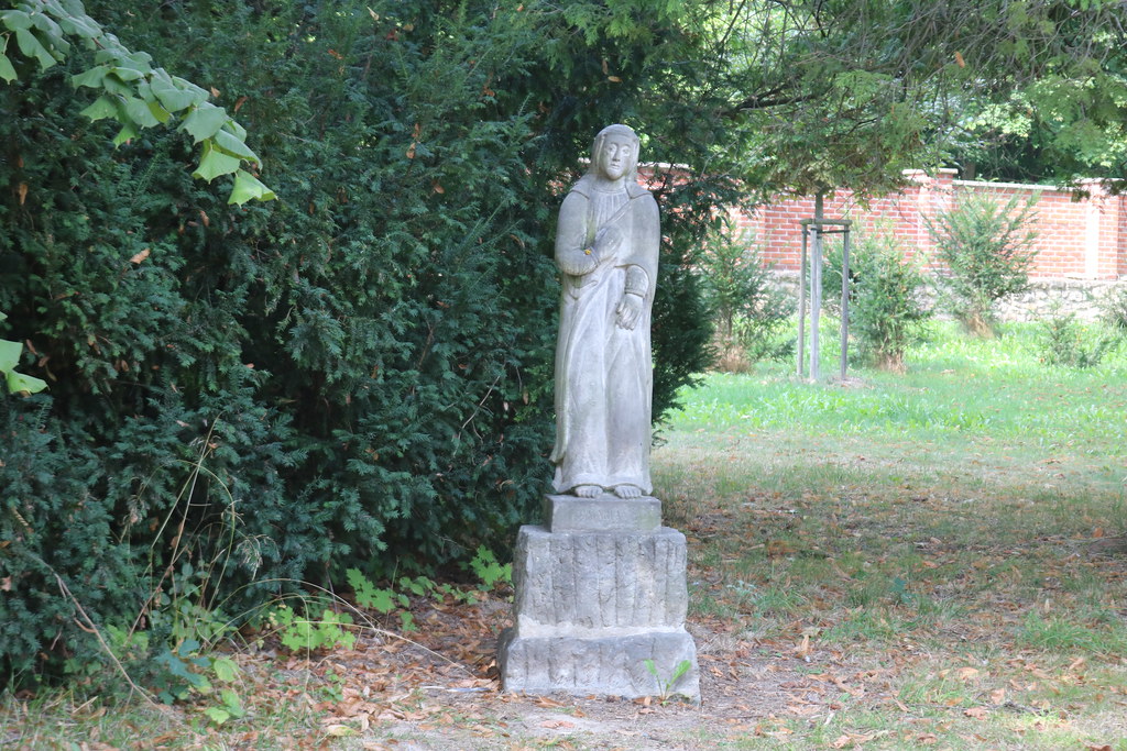 socha Panny Marie v Hrubém Rohozci