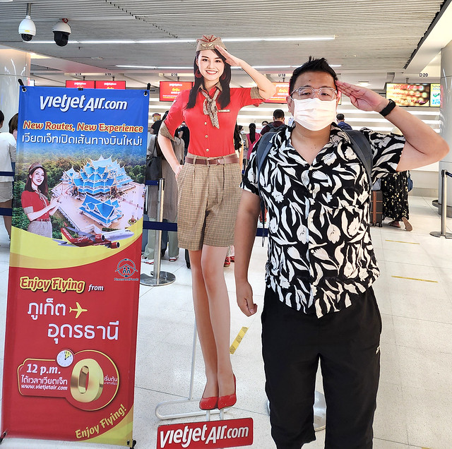 vietjet air places and foods
