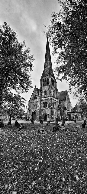 Renfrew Old Parish Church