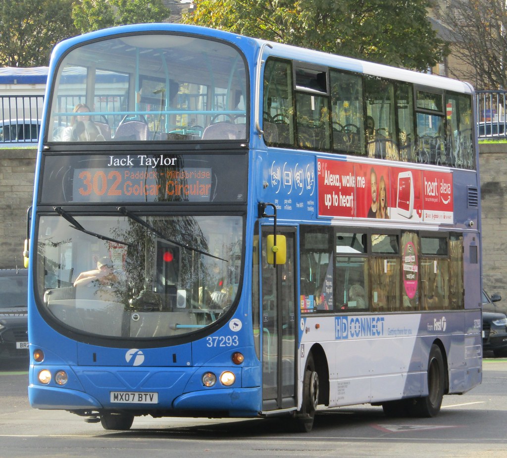 First Huddersfield [HD Connect-Jack Taylor] 37293 Volvo B9… | Flickr