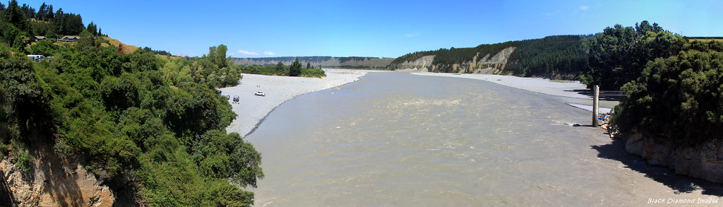 Rakaia River from No.1 Rakaia Gorge Bridge, Canterbury, So… | Flickr
