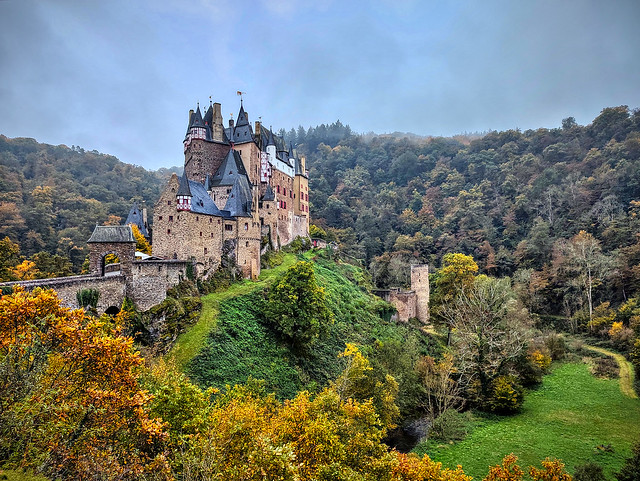Castle Eltz in autumns color...