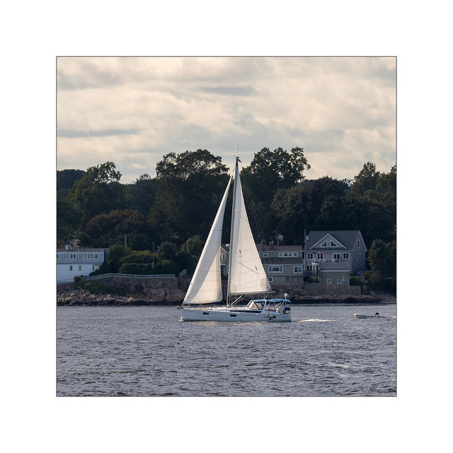 Motor sailer Thames River