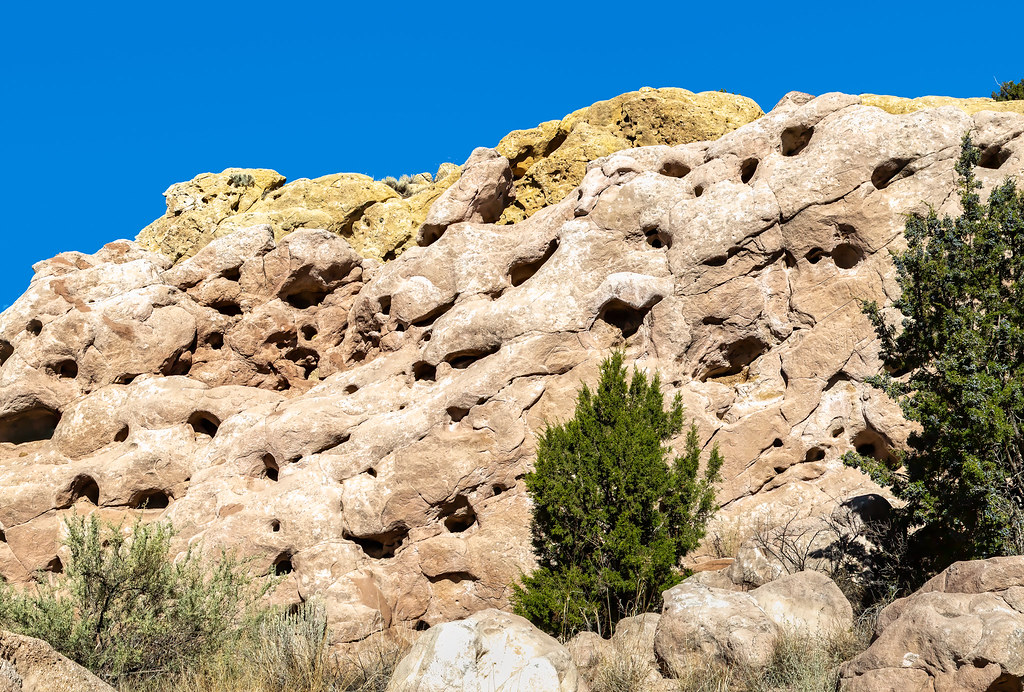 Garden of the Gods, Santa Fe style | This small area of rock… | Flickr